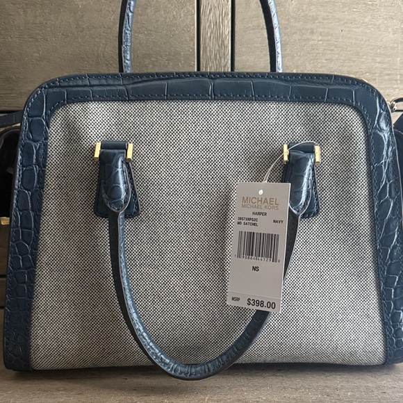 Michael Kors Harper Handbag - Picture 1 of 1